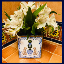 Load image into Gallery viewer, Chinoiserie Leopards Tissue Box Cover