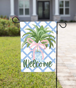 Potted Palm with Bow Garden Flag