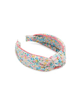 Load image into Gallery viewer, QUILTED FLORAL HEADBAND