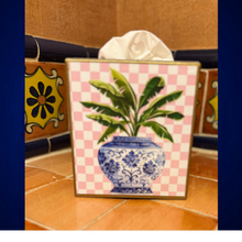 Load image into Gallery viewer, Chinoiserie Vase Dragonfly Tissue Box Cover