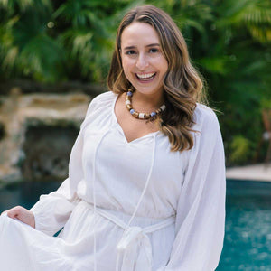 Lorelei Chinoiserie & Painted Wood Necklace in Ivory